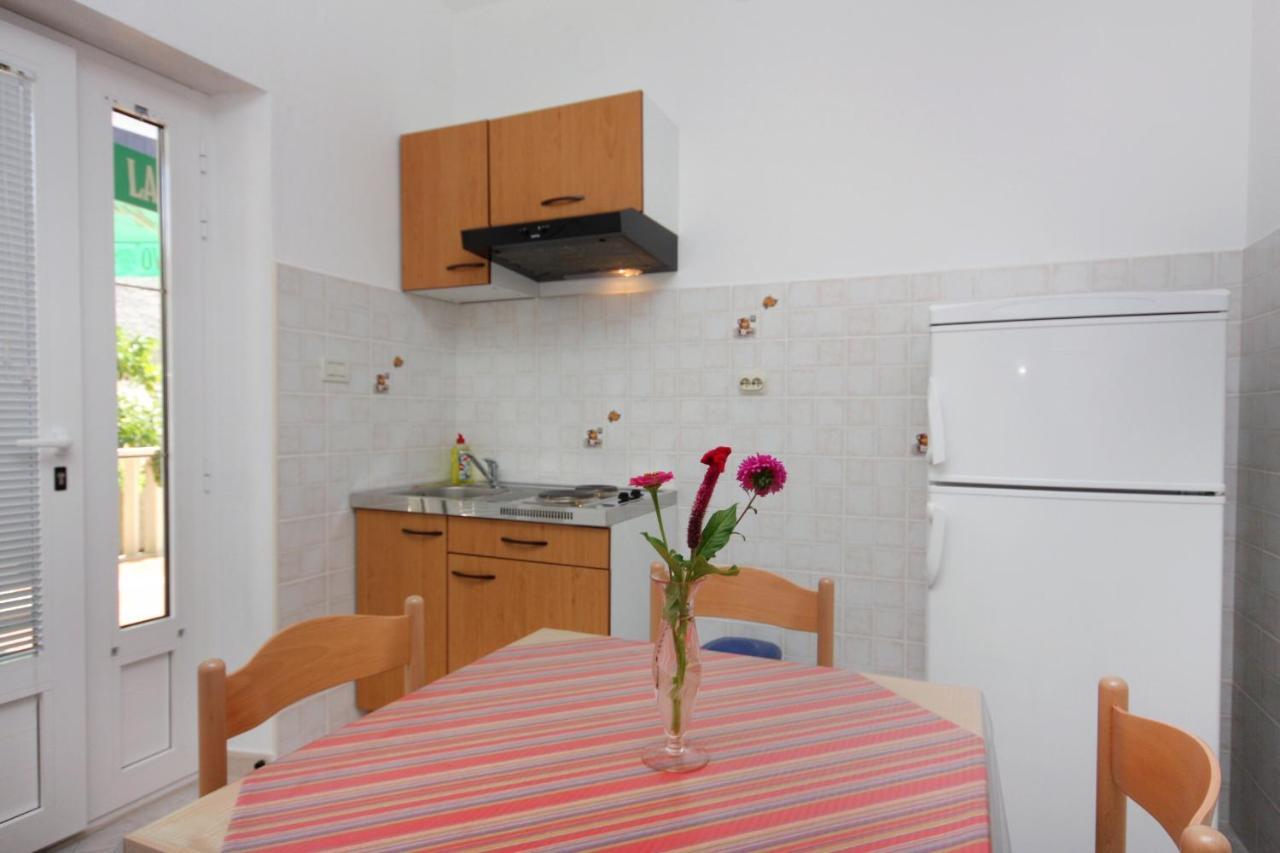 Apartments By The Sea Sumartin, Brac - 5620 Екстер'єр фото